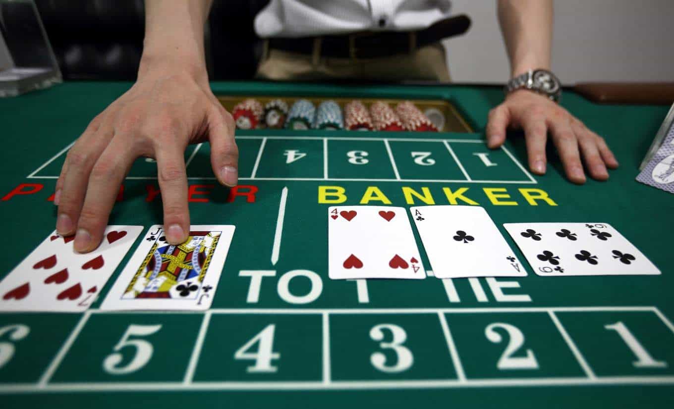 Tham gia vao Baccarat nen chon cua Banker hay cua Player hieu qua - Hinh 2