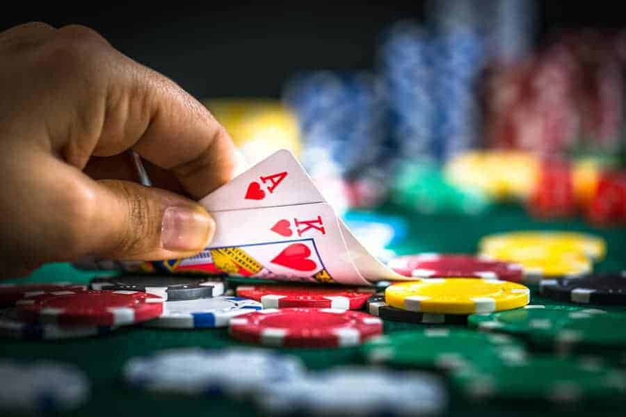 Cách đặt cược trong game bài Baccarat