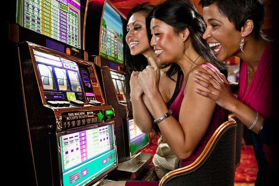 Những mẹo chơi Slot Machine hay được người chơi sử dụng