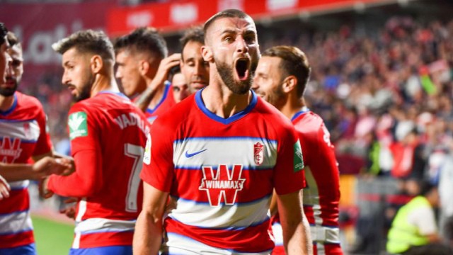 Soi kèo nhà cái bóng đá trận Granada CF vs Alaves