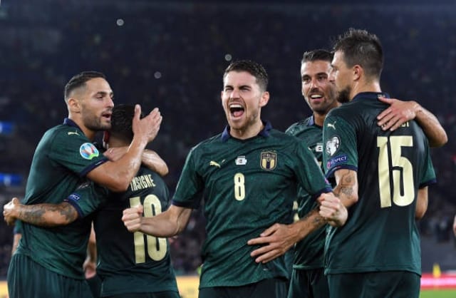 Soi kèo nhà cái bóng đá trận Italia vs Hà Lan