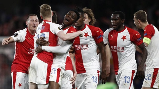 Soi kèo bóng đá trận Slavia Prague vs Leicester, 19/02/2021 – Cúp C2 Châu Âu