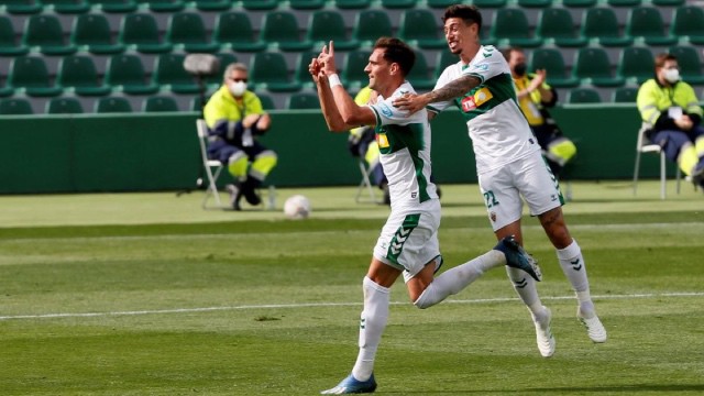 Soi kèo nhà cái bóng đá trận Elche vs Betis