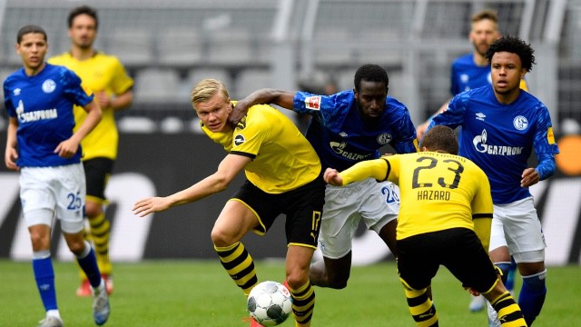 Soi kèo nhà cái bóng đá trận Schalke vs Eintracht Frankfurt