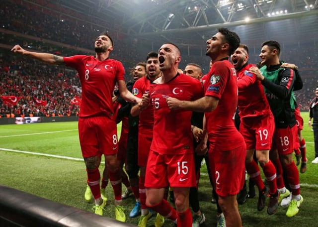 Soi kèo nhà cái bóng đá trận Thổ Nhĩ Kỳ vs Wales Soi kèo nhà cái bóng đá trận Thổ Nhĩ Kỳ vs Wales
