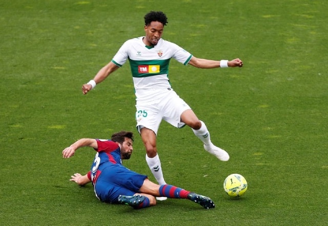 Soi kèo nhà cái bóng đá trận Elche vs Levante