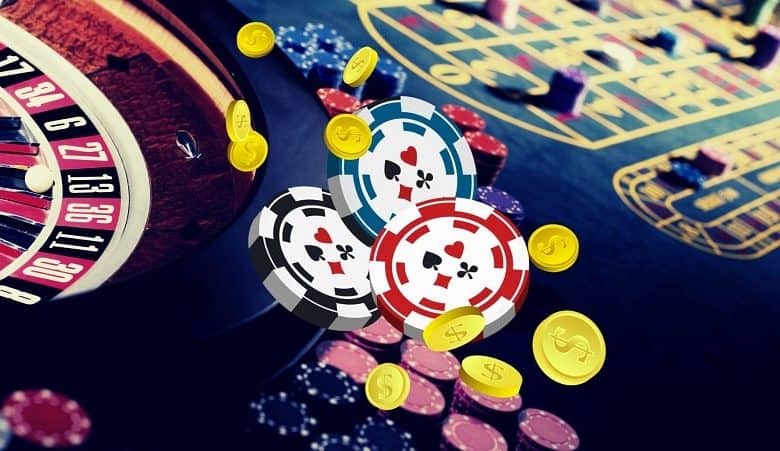 So sánh biến thể Blackjack: Phiên bản kiểu Mỹ so với Châu Âu