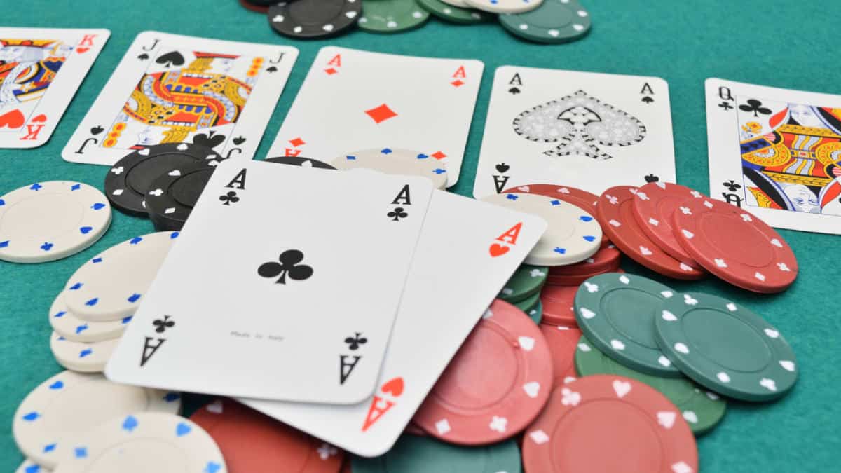 Poker – Một trong những trò chơi quốc dân mà bạn nên chơi tại nhà cái W88