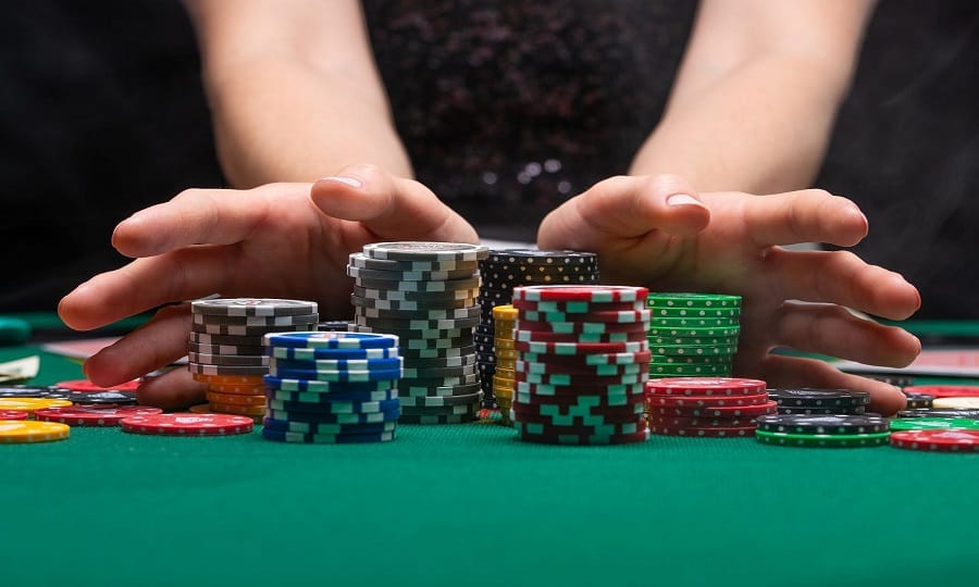 Kinh nghiệm bắt buộc phải có khi chơi game Poker